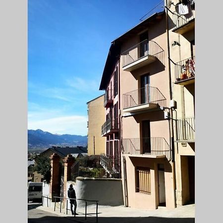 Puigcerda Centro. Acogedor Apartament En El Pueblo Buitenkant foto