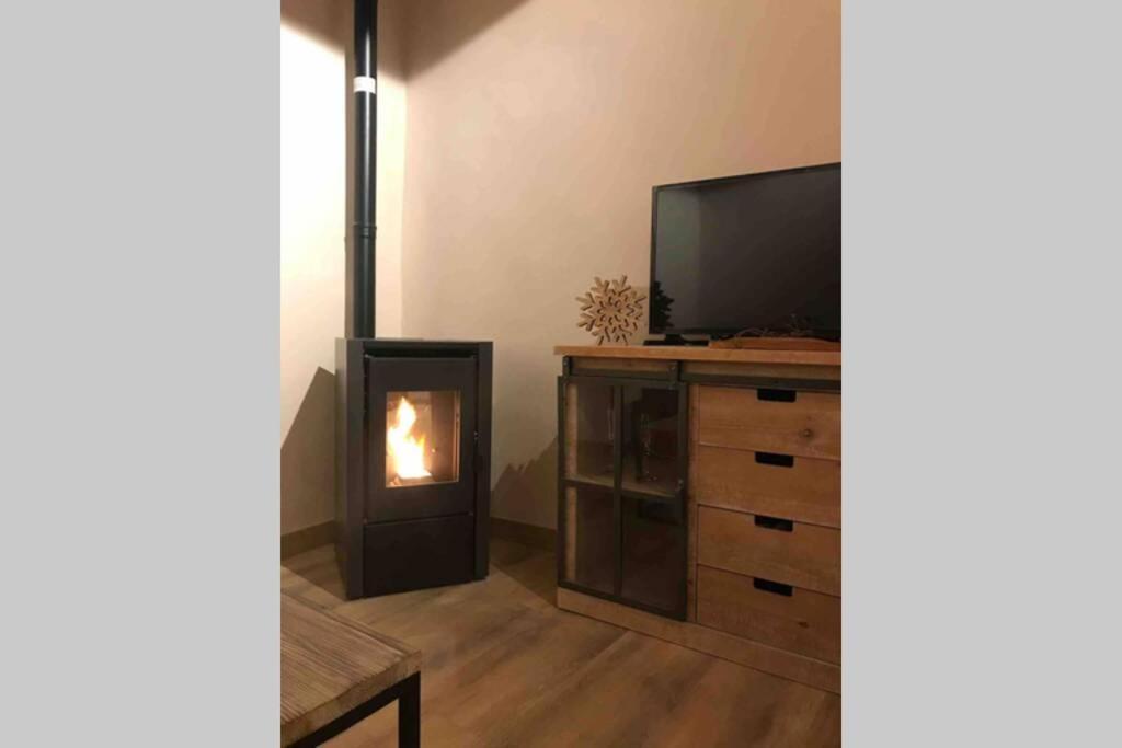 Puigcerda Centro. Acogedor Apartament En El Pueblo Buitenkant foto